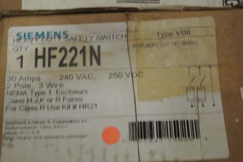 Siemens Heavy Duty Safety Switch 30 Amp 240 Volt 2 Pole 3 Wire Cat: HF221N