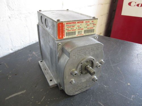 Honeywell modutrol motor, cat no. m945a1017, 60&#039; timing, 160°, spring return for sale