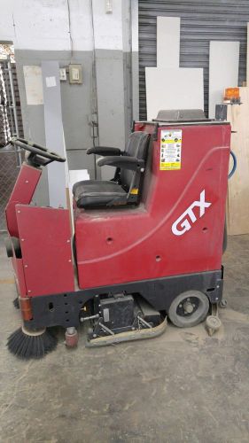 floor sweeper scrubber