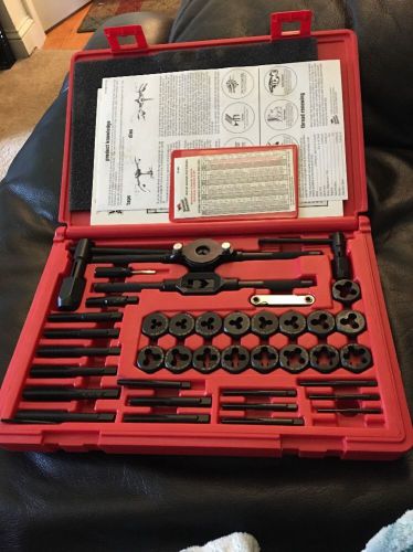VERMONT AMERICAN 21749 Tap and Die Set, 40 pc, Carbon Steel