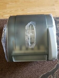 Georgia Pacific 54338 Push Paddle Paper Towel Dispenser - Translucent Smoke
