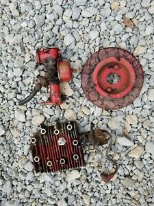 Vintage 1960&#039;s Briggs and Stratton Model 170701-0661-01 Engine Parts