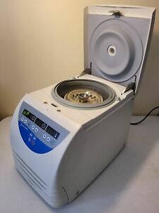 Fisher Scientific accuSpin Micro 17R centrifuge w/ dual row rotor - Excellent Sh