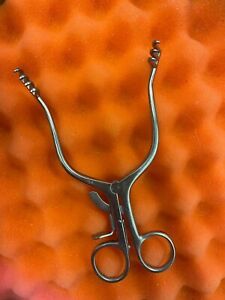 Pilling 16-5352 Surgical 3 x 4 Teeth Weitlaner Retractor 6-1/2&#034;