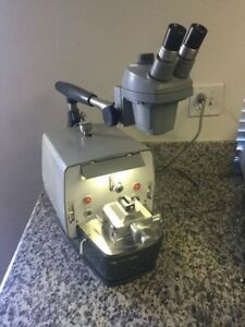 Sorvall Porter-Blum Ultra-Microtome MT-2 - Powers On