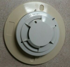 Hochiki SLK-24F Smoke Detector with HSB-21 Base