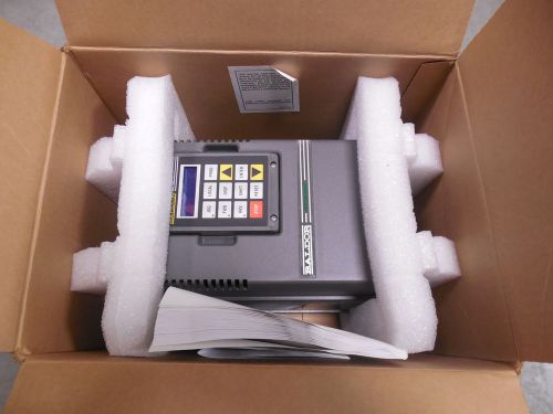 NEW Baldor ZD18H401-E AC Vector Variable Frequency Drive VE0901C00 1-2 HP 460VAC