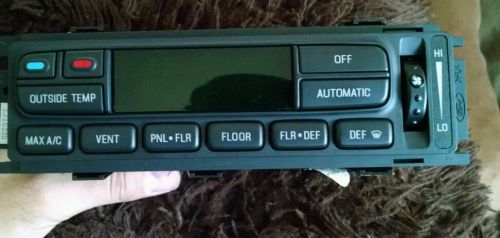 2000 Ford Expedition A/C control