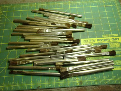 ACID BRUSHES HOBBY SIZE MISCELLANEOUS LOT OF 33 6&#034; LONG #4276A