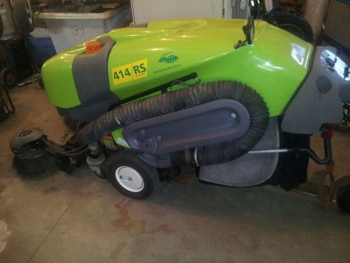 Applied green machine model 414 rs diesel sweeper low hours excellent shape for sale
