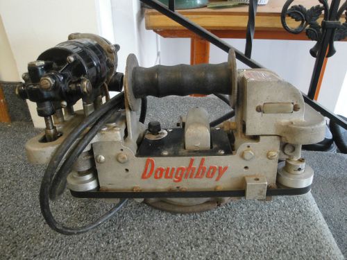 DOUGHBOY INDUSTRIES TABLETOP HS-C ROTARY SEALER
