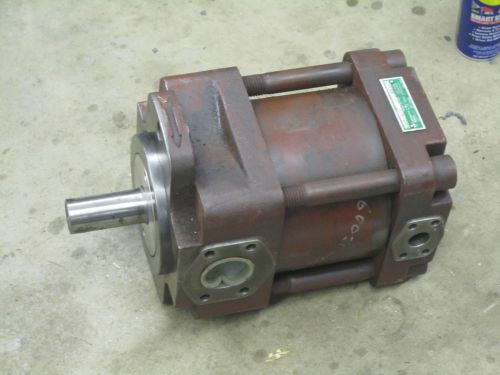Transamerica Delaval hydraulic pump CIG series Model # 6H2-100 Swiss made