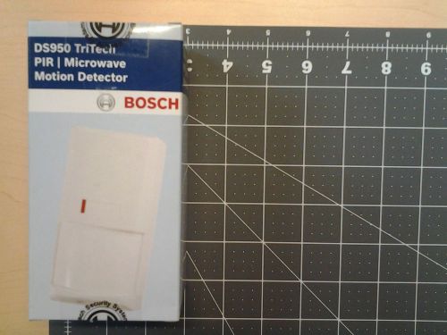 Bosch DS950 TriTech Microwave Motion Detector w/Pet Immunity