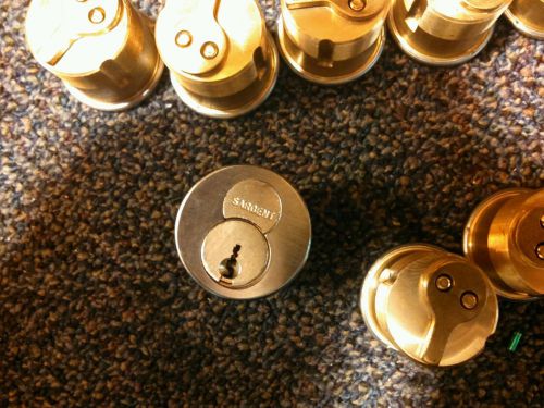 37 sargent  mortise cylinders 0 bitted with control keys schlage locksmith tools