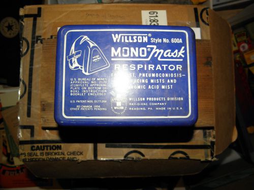 Nwillson  face gas mask  respirator vintage box msa for sale