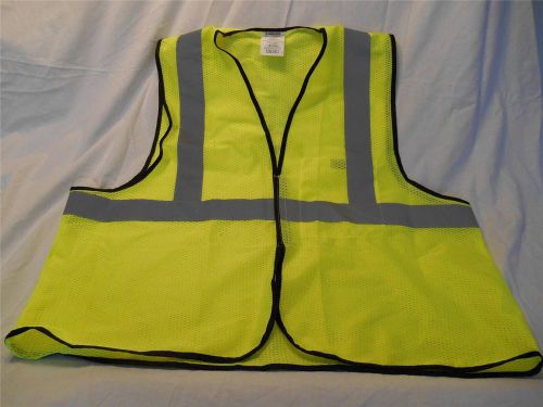 Radnor Safety Vest Size 2X – 3X – “Meets ANS/ISEA 107-2010 - Class 2”  64055923