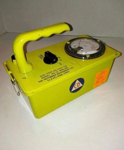 Geiger Counter Civil Defense Radiation Detector Cold War 1A CDV-715 Vintage