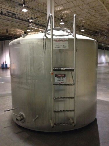 Sprinkman double wall stainless steel tank,1200 gal., 9ft ladder, 8ft diameter for sale