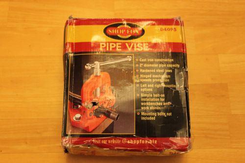 Shop fox 2&#034; capacity cast iron pipe vise d4095 - brand new for sale