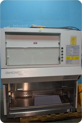 THE BAKER COMPANY STERILGARD III ADVANCE SG 403 BIOLOGICAL SAFETY CABINET @