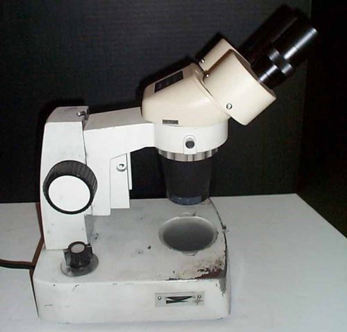 Unitron FSB Stereozoom Microscope 20/40X on Desktop stand Nice