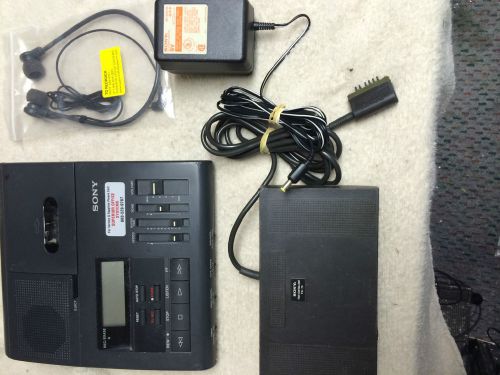 Dictaphone BY SONY  MODEL BM-850  MICRO CASSETTE TRANSCRIBER WITH ACCESSORIES