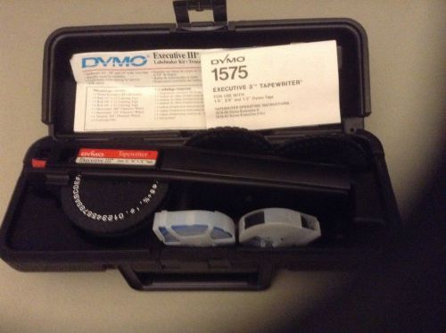 DYMO 1575 EXECUTIVE III 3 TAPEWRITER LABEL MAKER in Box with tape and wheels