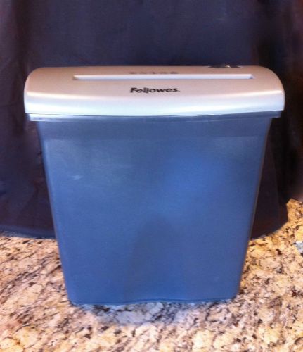 Fellowes brand paper shredder 5 gallon basket, heavy duty crosscut for sale
