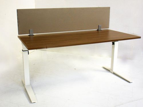 Konig + neurath schreibtisch model talo.s, 160x80 cm, weiss-nussbaum for sale
