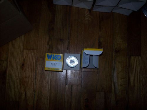 2 NOS EXR  PROJECTOR BULB/LAMP WICO 82 V 300W