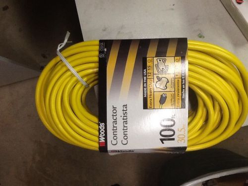 Woods contractors extension cord 100 feet  30.5m