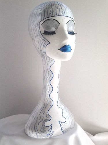 Hand Painted White Long Neck Styrofoam Mannequin Head Display, Women&#039; Mannequin