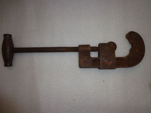 Vintage Armstrong  Pipe Cutter Tool. No. 2B. Bridgeport, CT USA