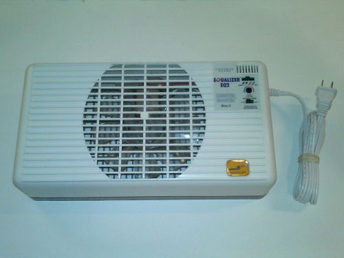 BARELY USED! Suncourt Inc. HC300 Air Booster Fan-EQ2 HEAT &amp; A/C REGISTER BOOSTER
