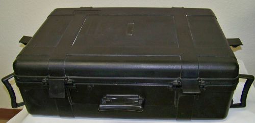 Tundra Shipping Case 29&#039;x20&#039;x9&#039; Pressurized and Padded for Tools or Cameras