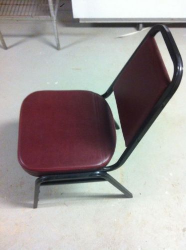 Lot of 18 Restaurant Style Chairs