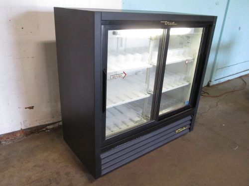 &#034;true&#034; commercial glass door refrigerated low profile cold beverage merchandiser for sale
