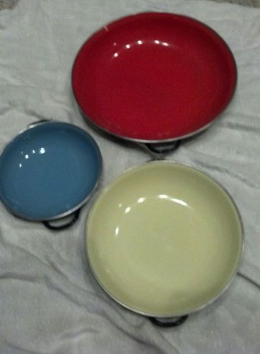 3 pc DISH/PAN/TRAY SET Yugoslavia Cookware, Metal/Enamel serving platters bowls