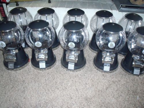 Lot of  10 Vending 50 cent Black Globe Gumball Machines! All Keyed Alike!