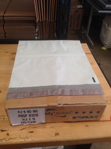 14.5&#034; x 19&#034; self-seal tear-proof polyethylene mailer for sale