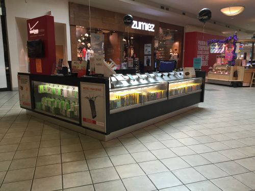 Retail Mall Cell Phone Kiosk