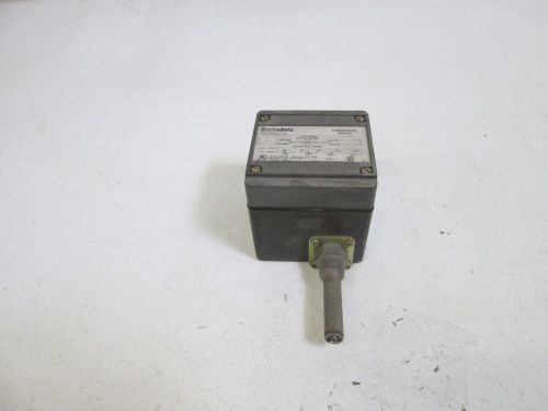 BARKSDALE TEMPERATURE SWITCH L2H-H203S *NEW OUT OF BOX*