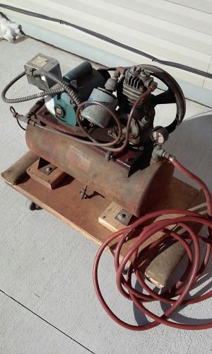 JOHNSON SYSTEMS QUIET QUINCY A-4 SINGLE CYLINDER AIR COMPRESSOR PUMP MADE IN USA