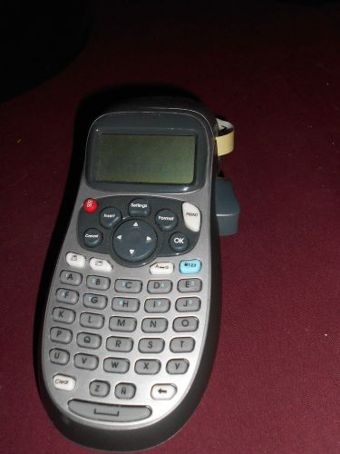 VERY NICE DYMO LETRATAG  HANDHELD LABEL MAKER WITH CHARGER- WORKS WELL