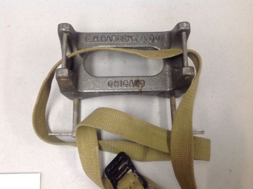 Cast iron gas cylinder support strap clamp for bench for lab gas tank for sale