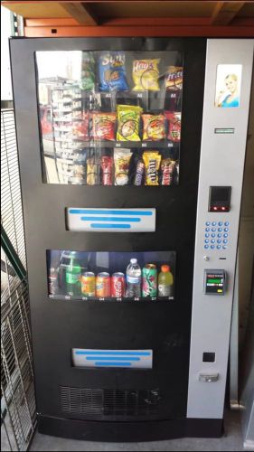 Combo Vending Machine With Credit Card Capabilities And Online View Of Sales