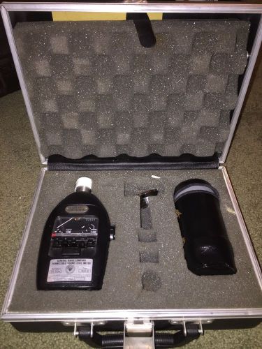 General Radio Sound Level Meter 1565-B with 1562-A sound level calibrator