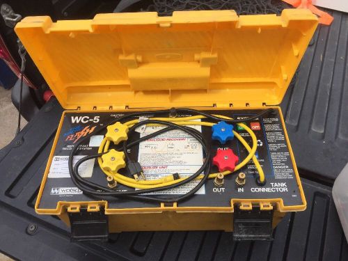 Watsco Wc-5 The Micro Flash Refrigerant Recovery System The Unit Powers Up