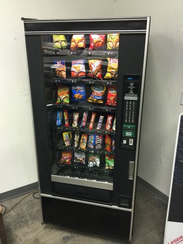 Crane National 148 snack vending machine