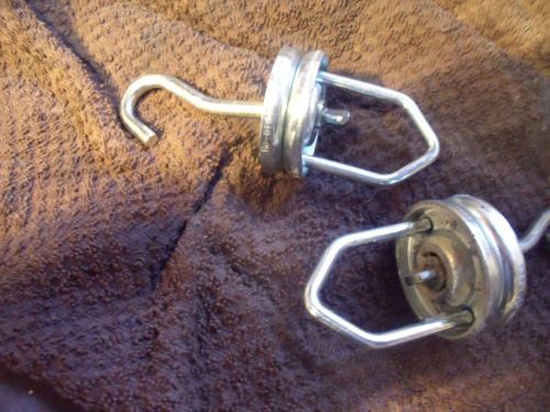 SWIVEL HOOK  with ballbearing center   10 swivels in this lot.